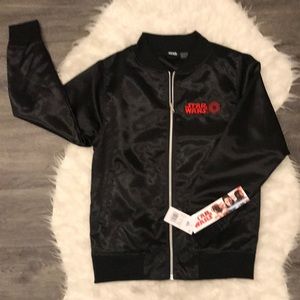 Kids Disney Star Wars Jacket Size Medium. NWT